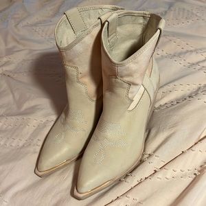 Dolce Vita boots